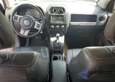 2016 Jeep Compass Sport из США, поврежденный, VIN 1C4NJDBB2GD762970